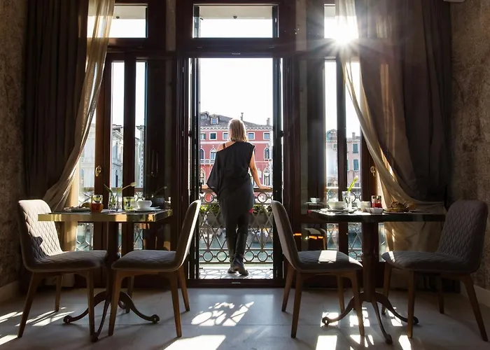 Riva Del Vin Boutique Hotel